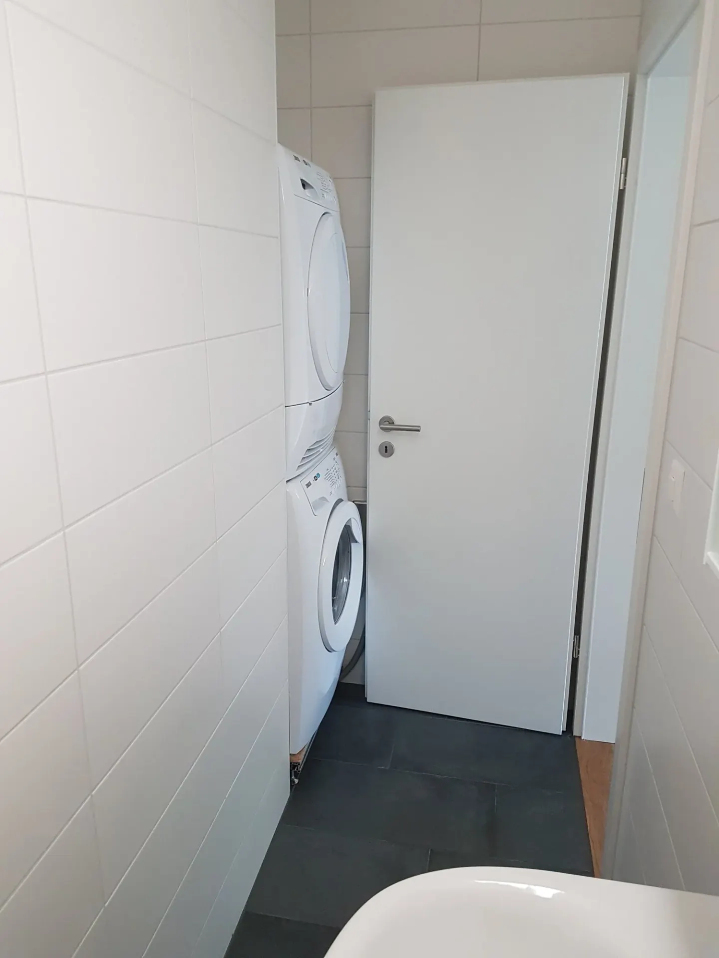 Central Apartment for Couples - Photo 9 of 15