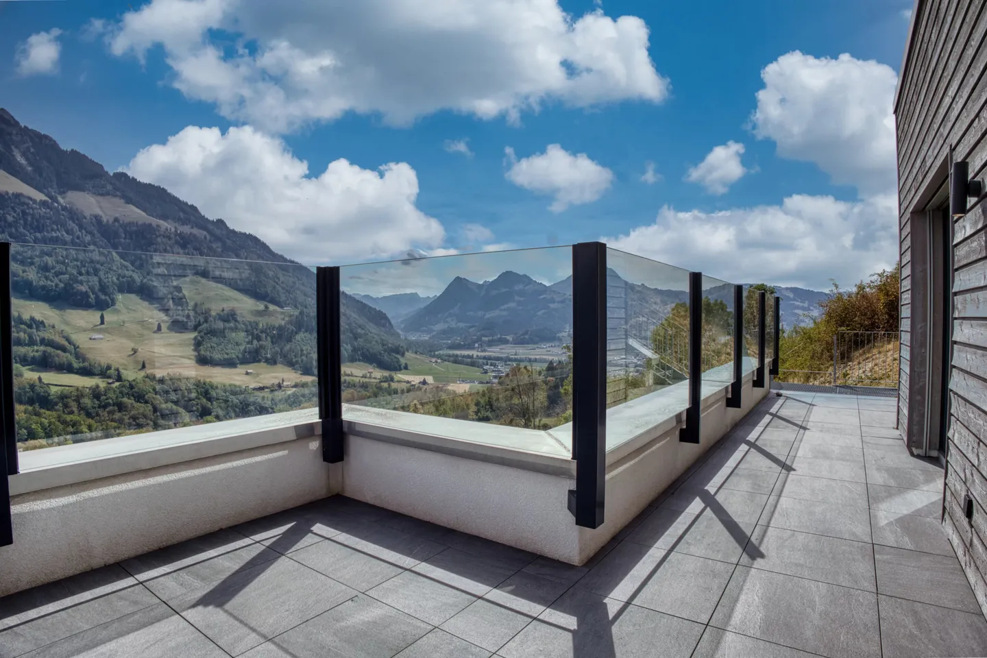 Luxury 3.5-room apartment with panoramic terrace - Photo 13 of 17