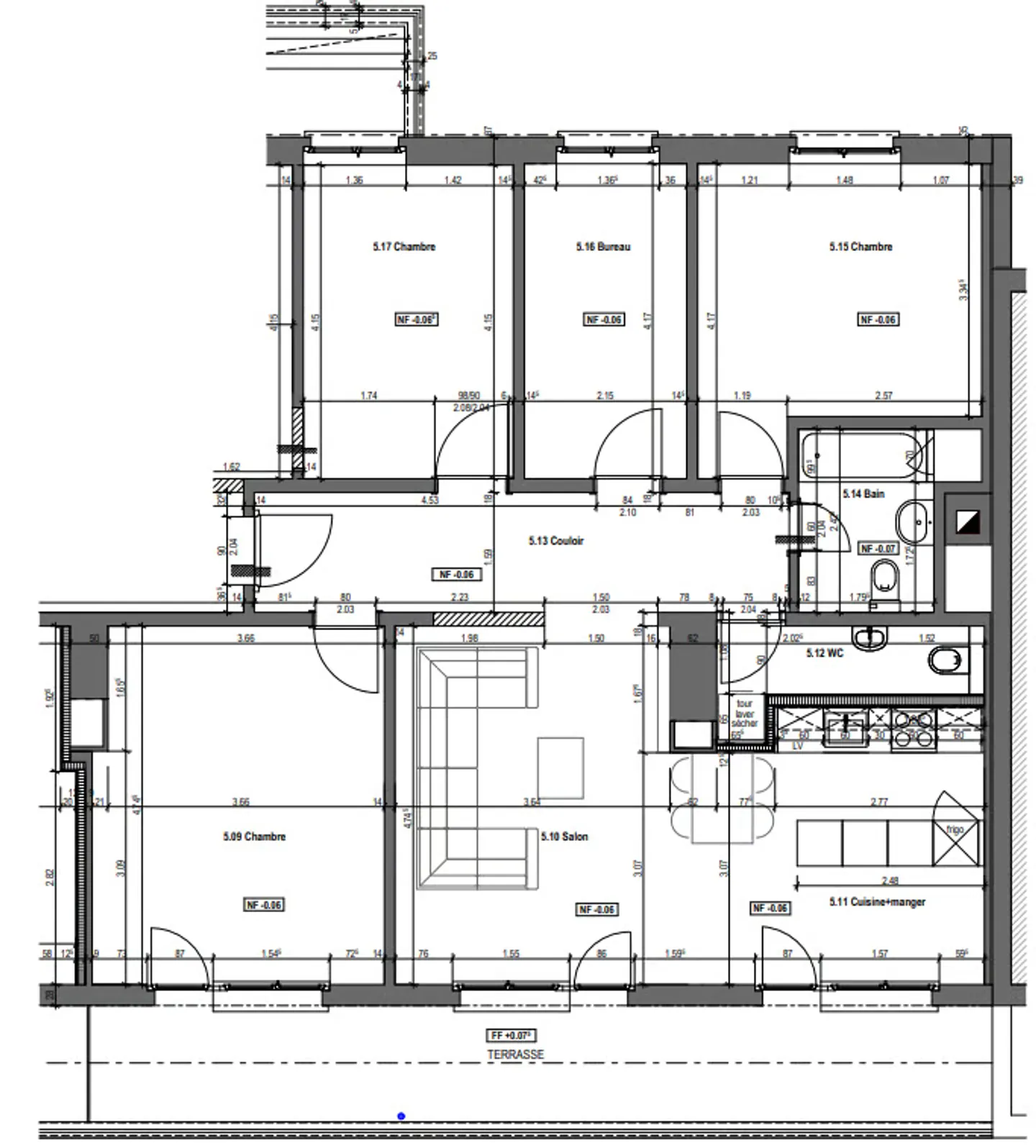 Central Apartment for Couples - Photo 15 of 15