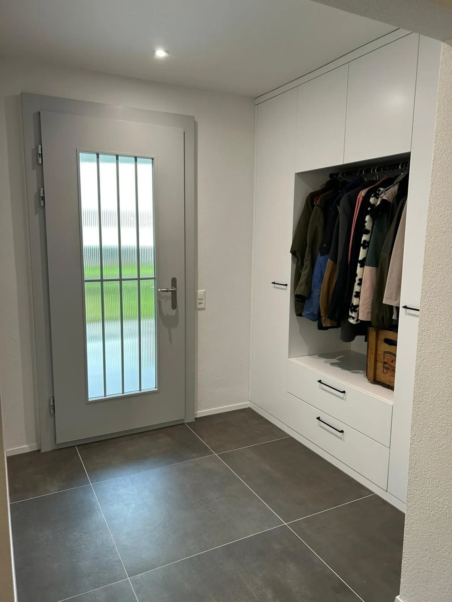 Charming 5.5-room terraced house in Zollikofen with garden and garage - Photo 1 of 20