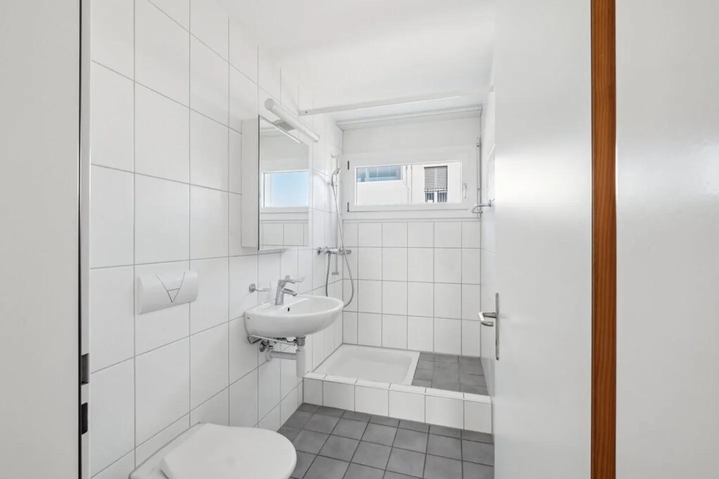 We are looking for you - Photo 9 of 11