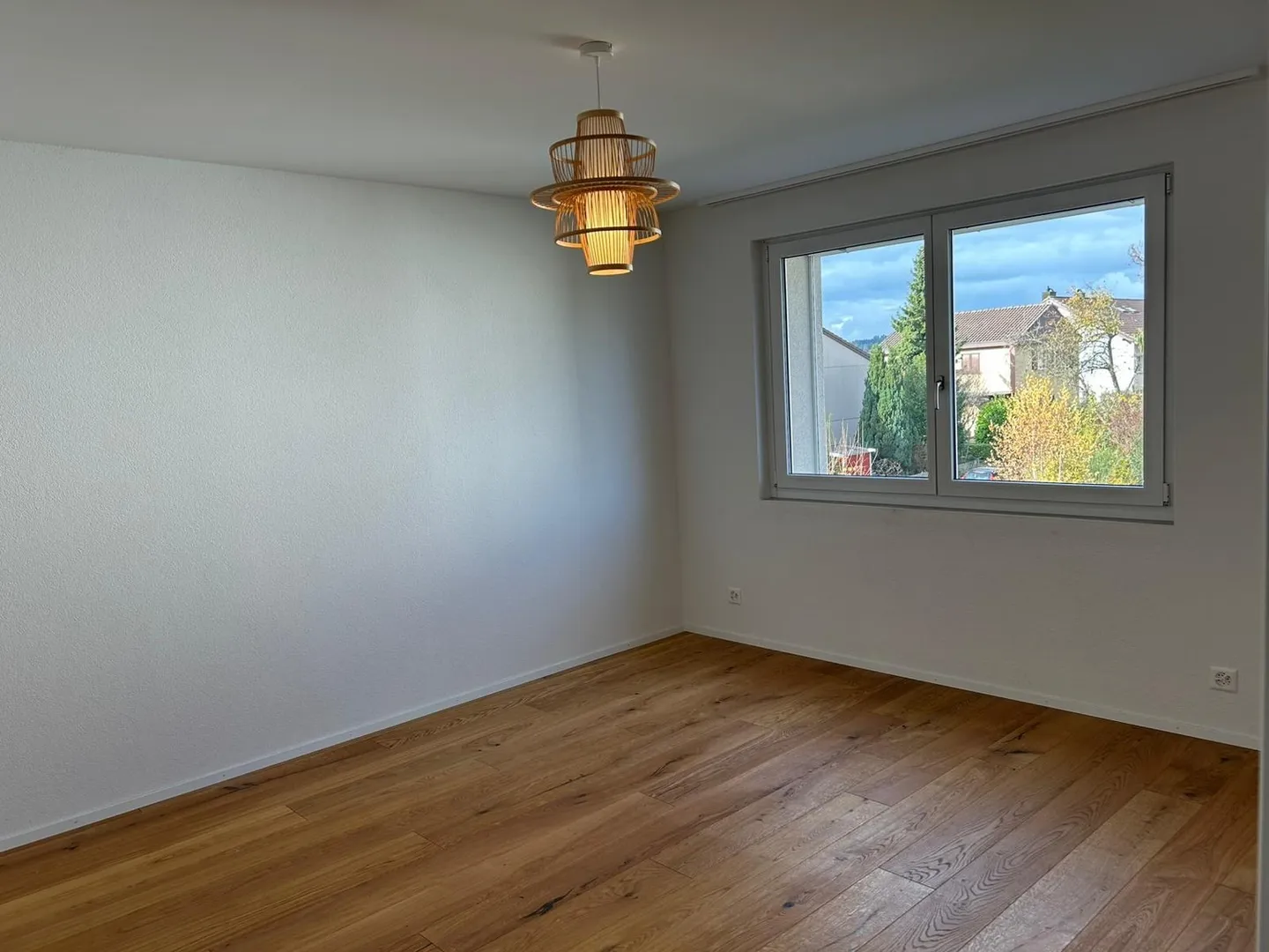 Charming 5.5-room terraced house in Zollikofen with garden and garage - Photo 13 of 20