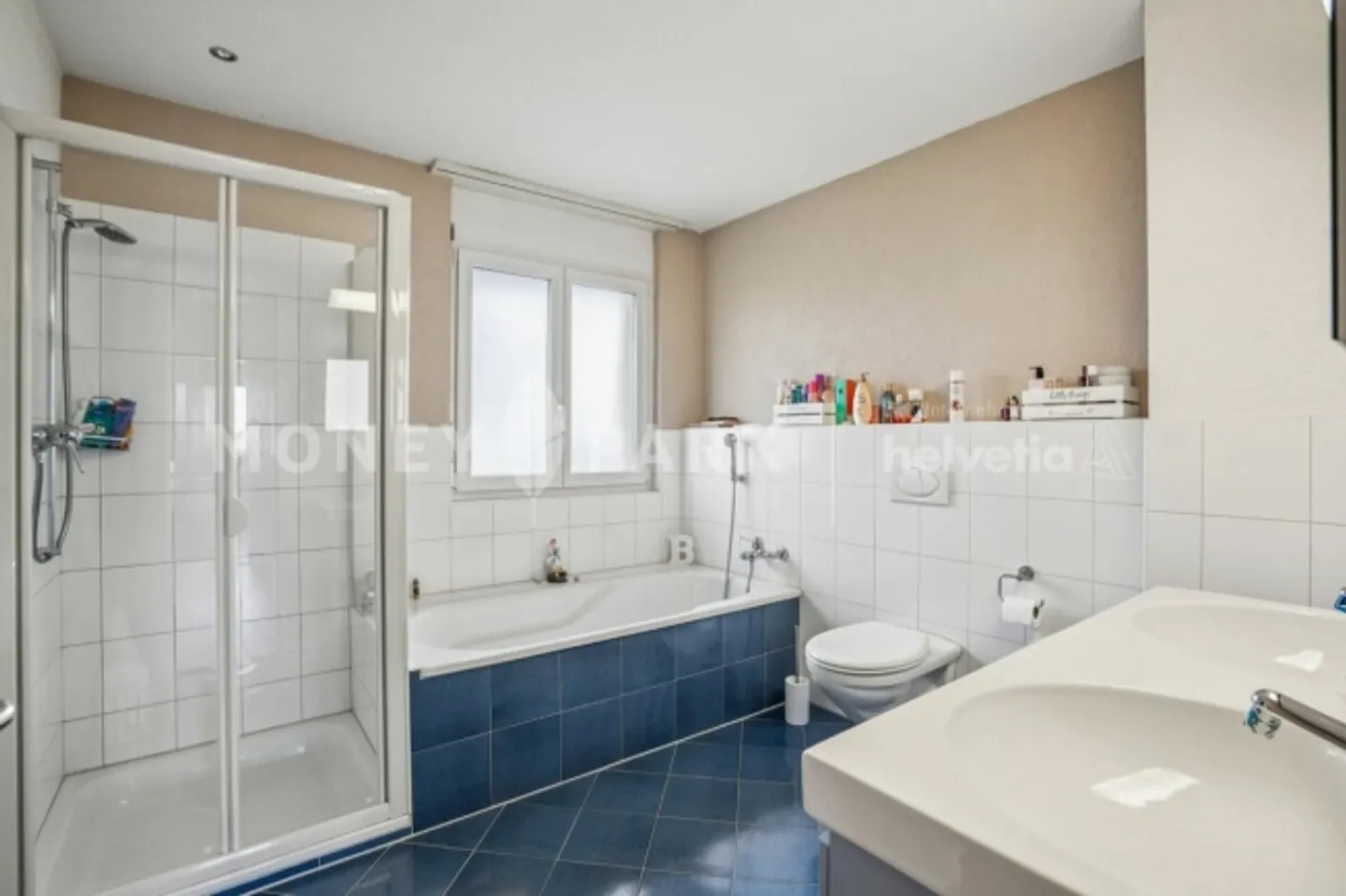 5.5-Room Semi-Detached House with a View of the Green - Photo 11 of 13