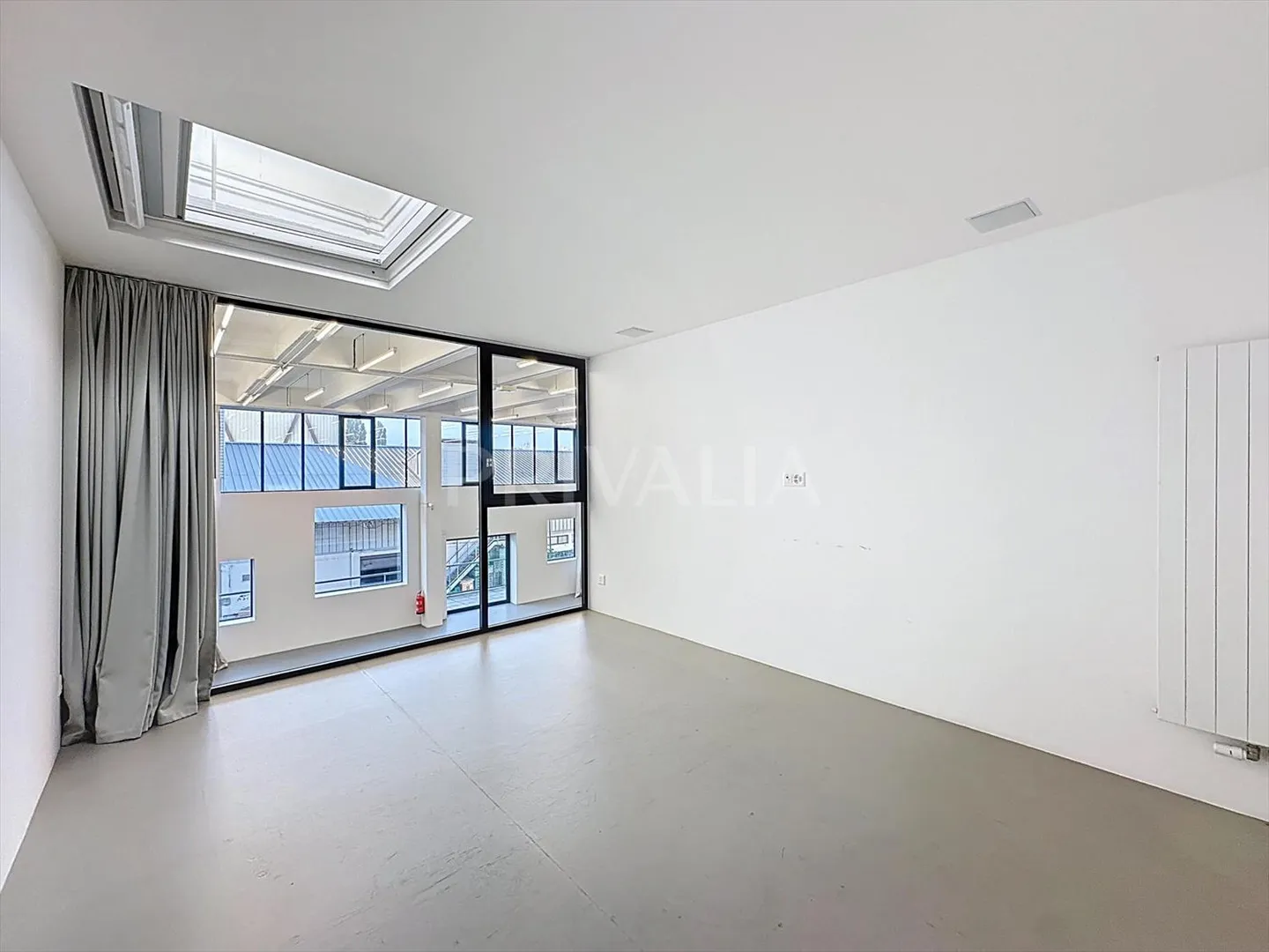 Not to be missed: Commercial loft with 390 m2 and private terrace! - Photo 5 of 10
