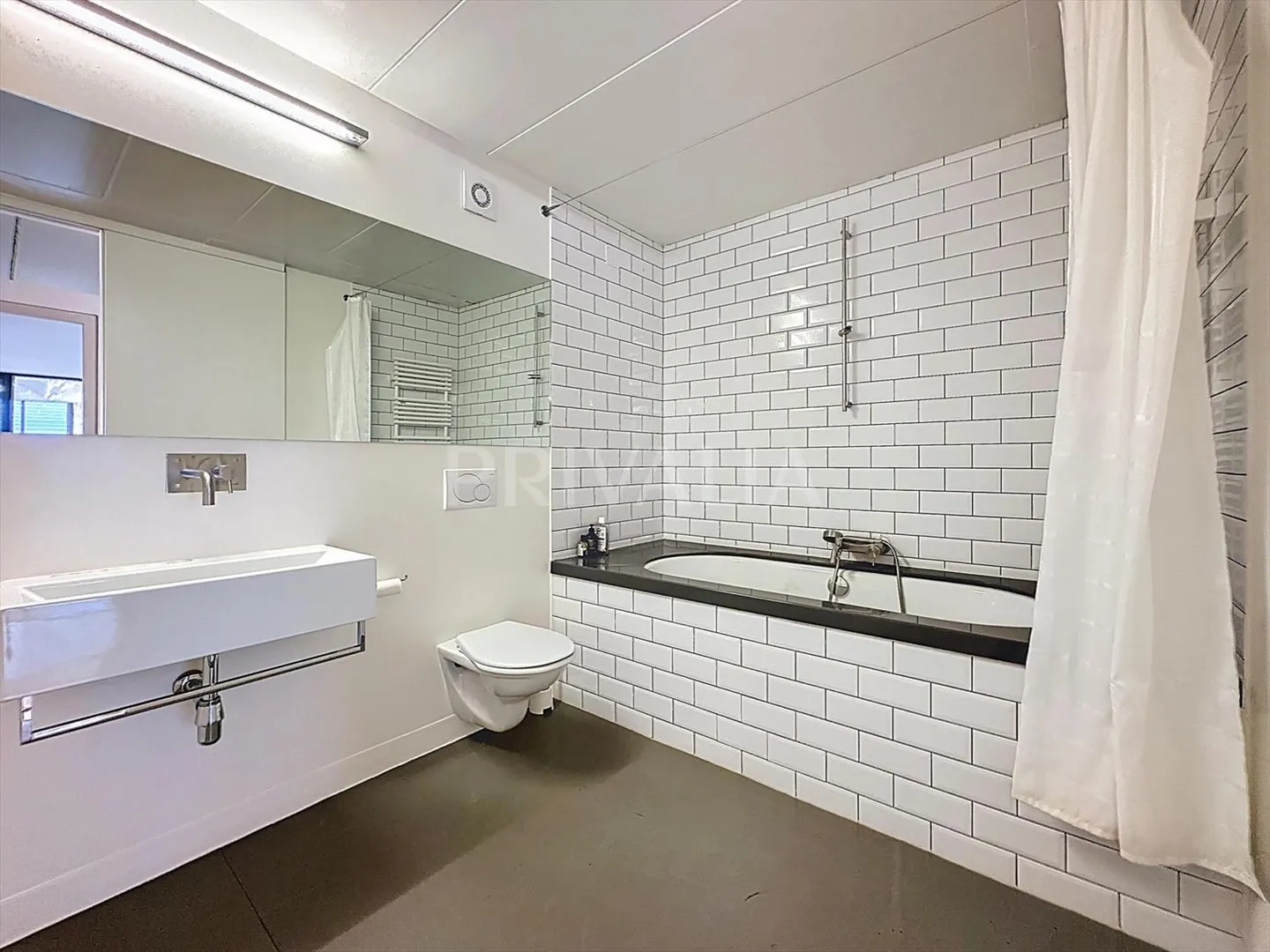 Not to be missed: Commercial loft with 390 m2 and private terrace! - Photo 6 of 10