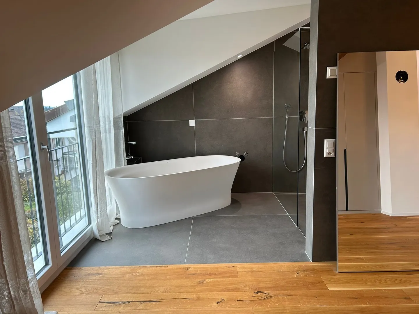 Charming 5.5-room terraced house in Zollikofen with garden and garage - Photo 18 of 20