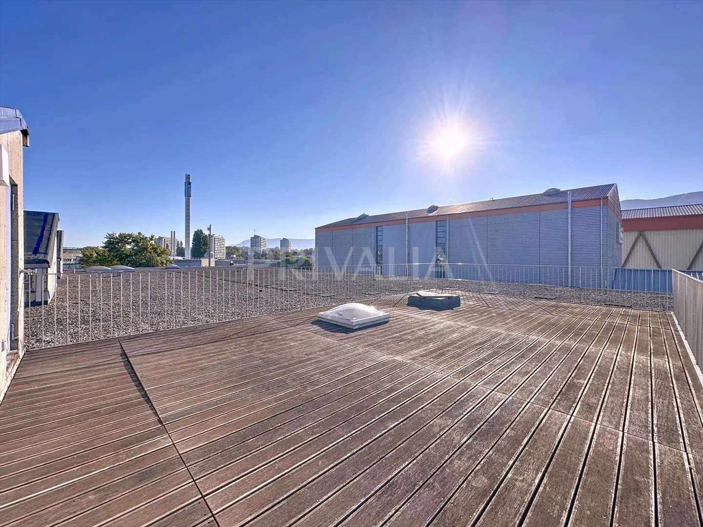 Not to be missed: Commercial loft with 390 m2 and private terrace! - Photo 9 of 10