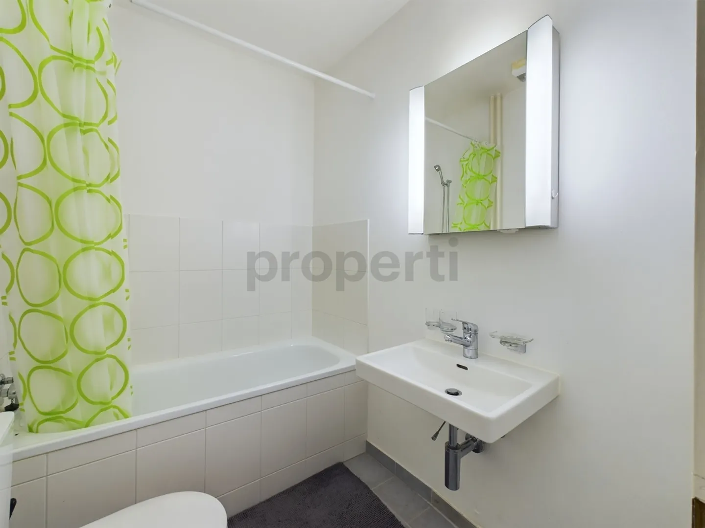 Aussergewöhnliche 4,5 Zimmer Wohnung mit modernem Flair - Foto 10 von 13