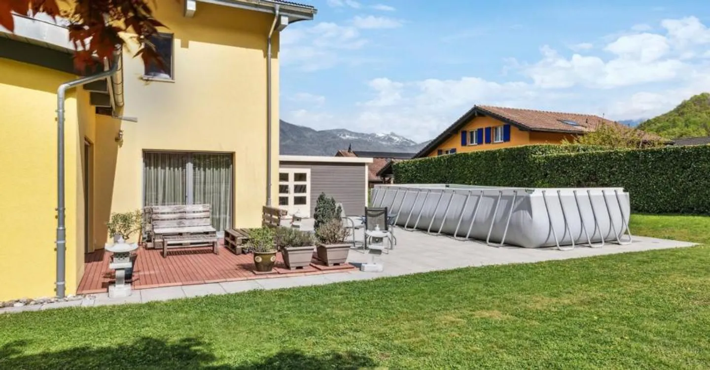 Contemporary villa with annex in Collombey-Muraz - Photo 2 of 13