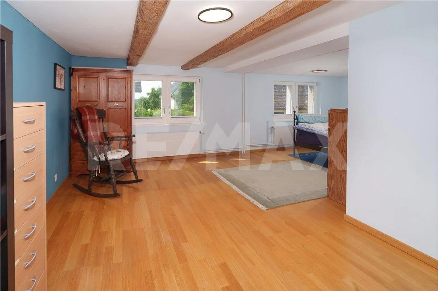 One-sided spacious Flarz house with idyllic garden - Photo 10 of 13
