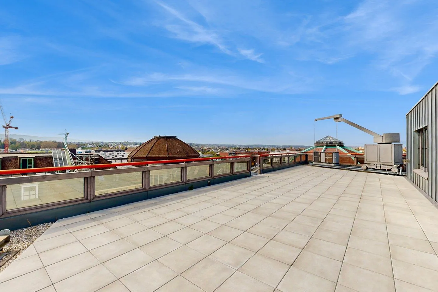 Bright and central - Office with spacious rooftop terrace - Photo 12 of 13