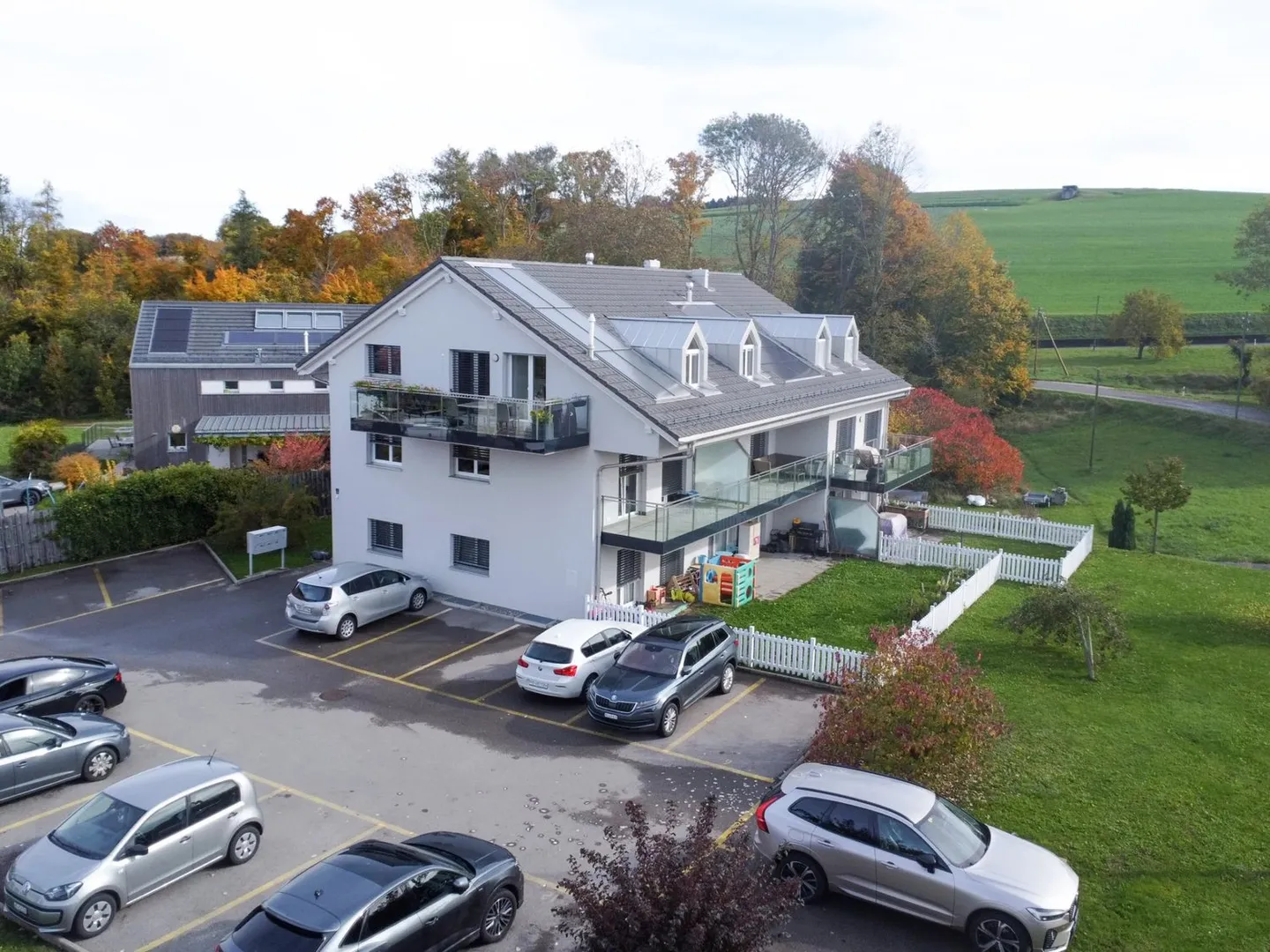 Rental building with 7 apartments in Cerniaz - Photo 1 of 13