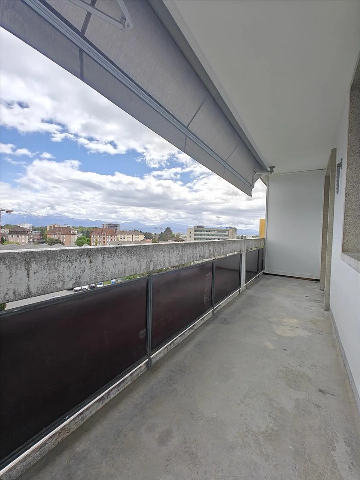 1.5 Room Apartment - Photo 1 of 8