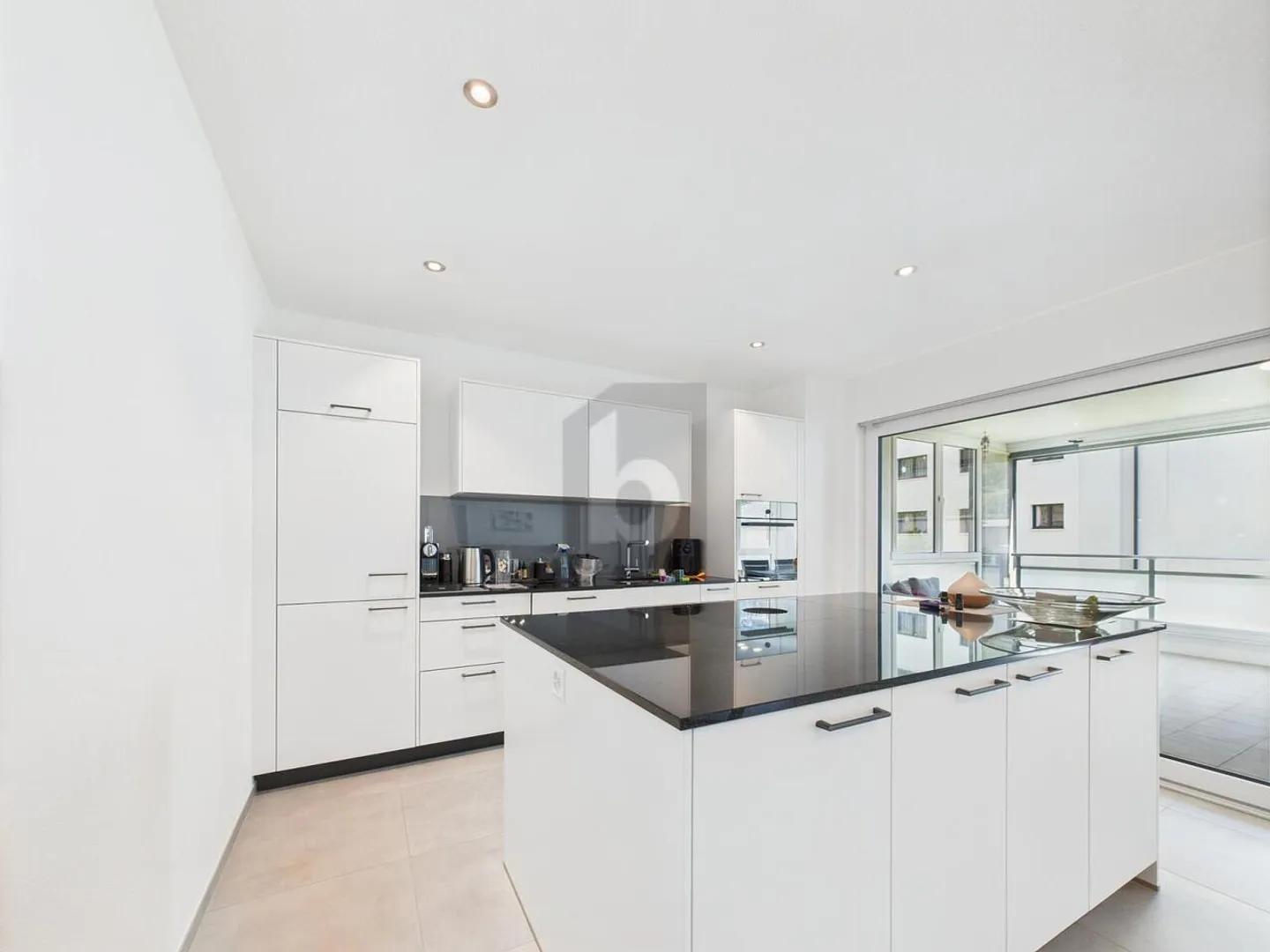 Appartamento in affitto - Foto 3 di 6