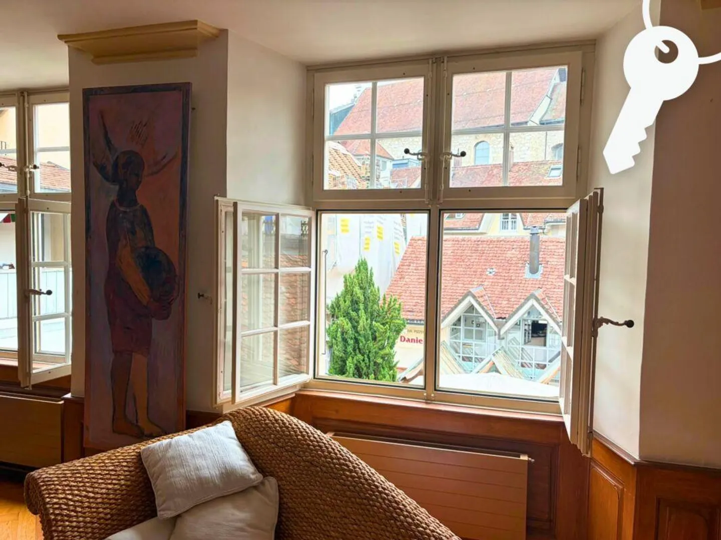 Office or Practice Room in the Heart of Solothurn's Old Town - Photo 3 of 9