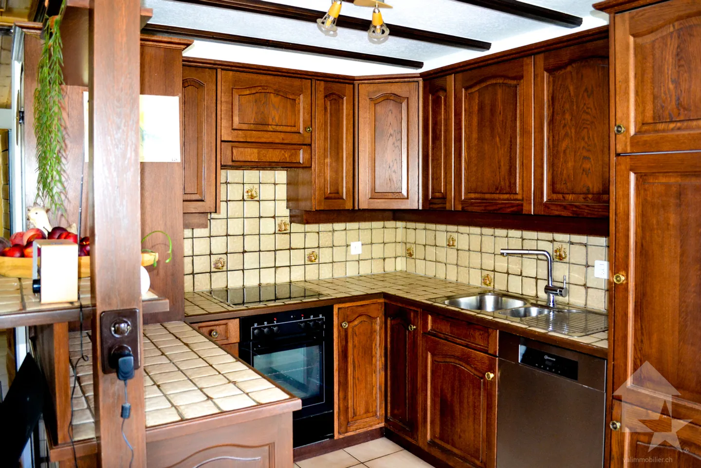 Wunderschöne Wohnung 4,5 von 100m2 mit 1 zusätzlichem Schlafzimmer im Keller - Foto 5 von 13