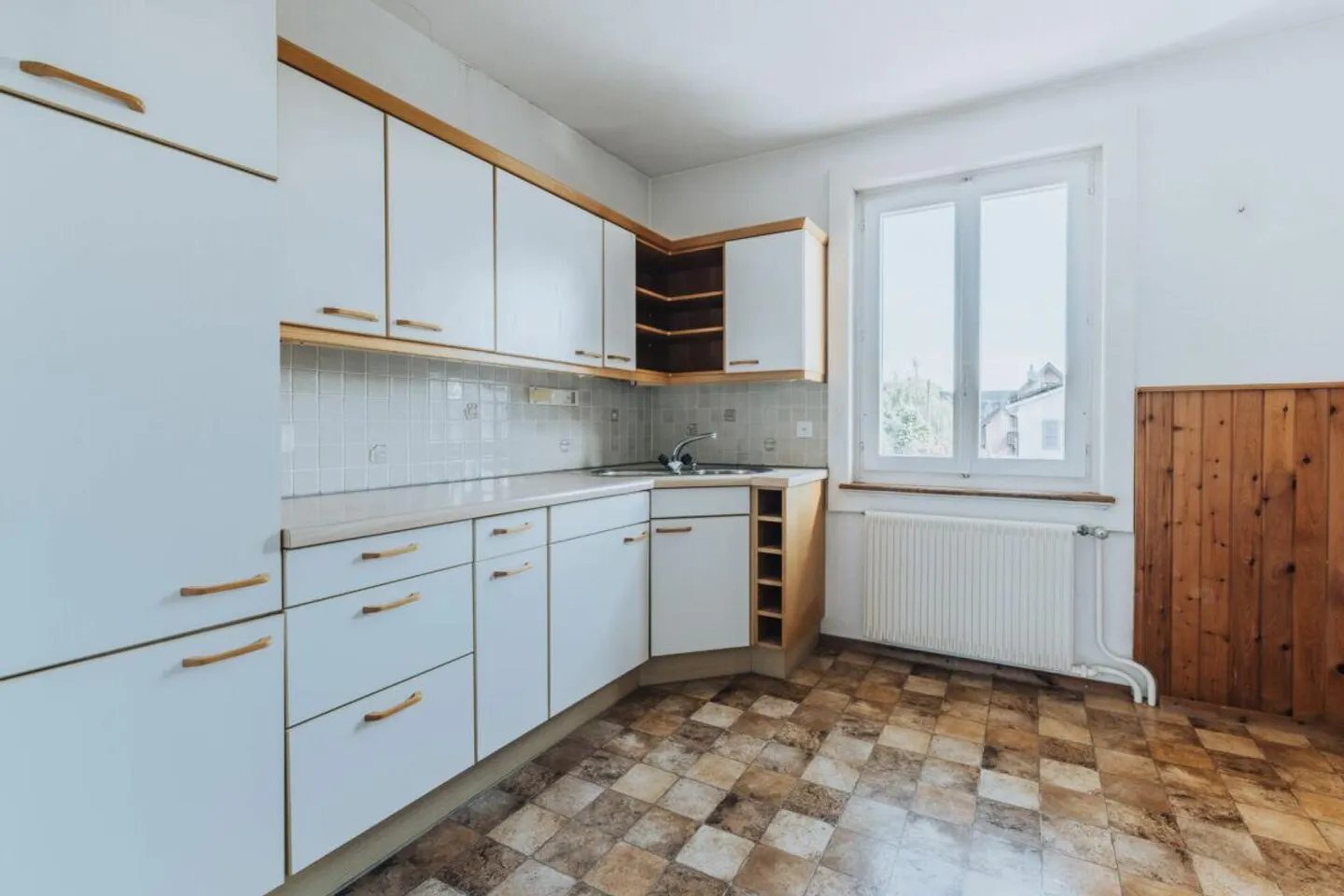 Maison individuelle de 7 pièces avec jardin et beaucoup de possibilités d'aménagement - Photo 11 sur 18