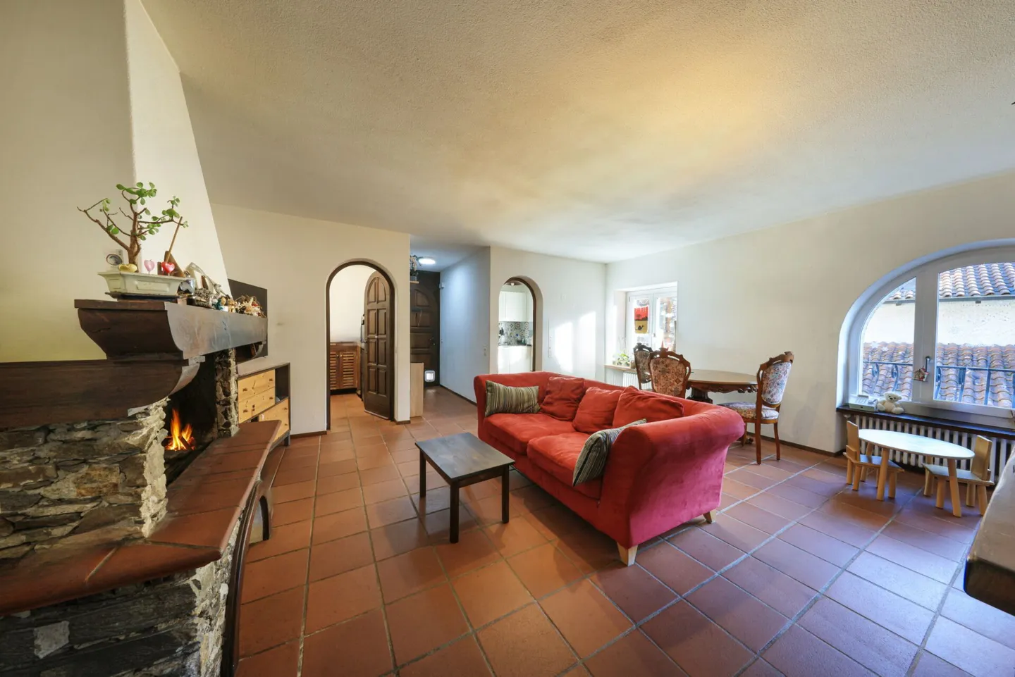 Maison bifamiliale tessino au cœur du Tessin - Photo 2 sur 8