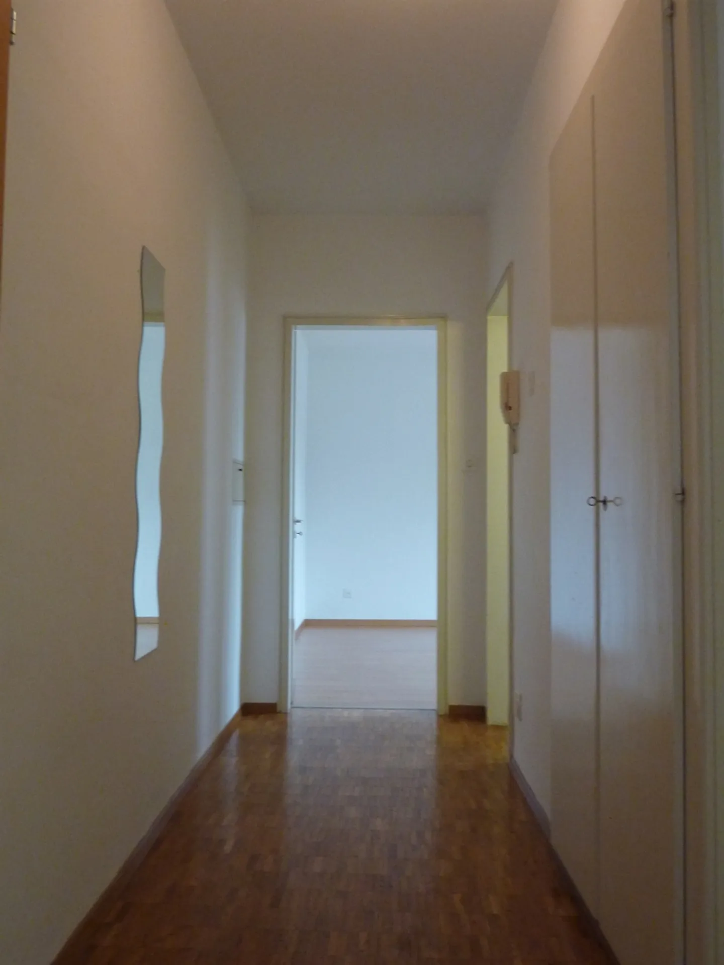 Bright 2-Room Apartment - Photo 3 of 7