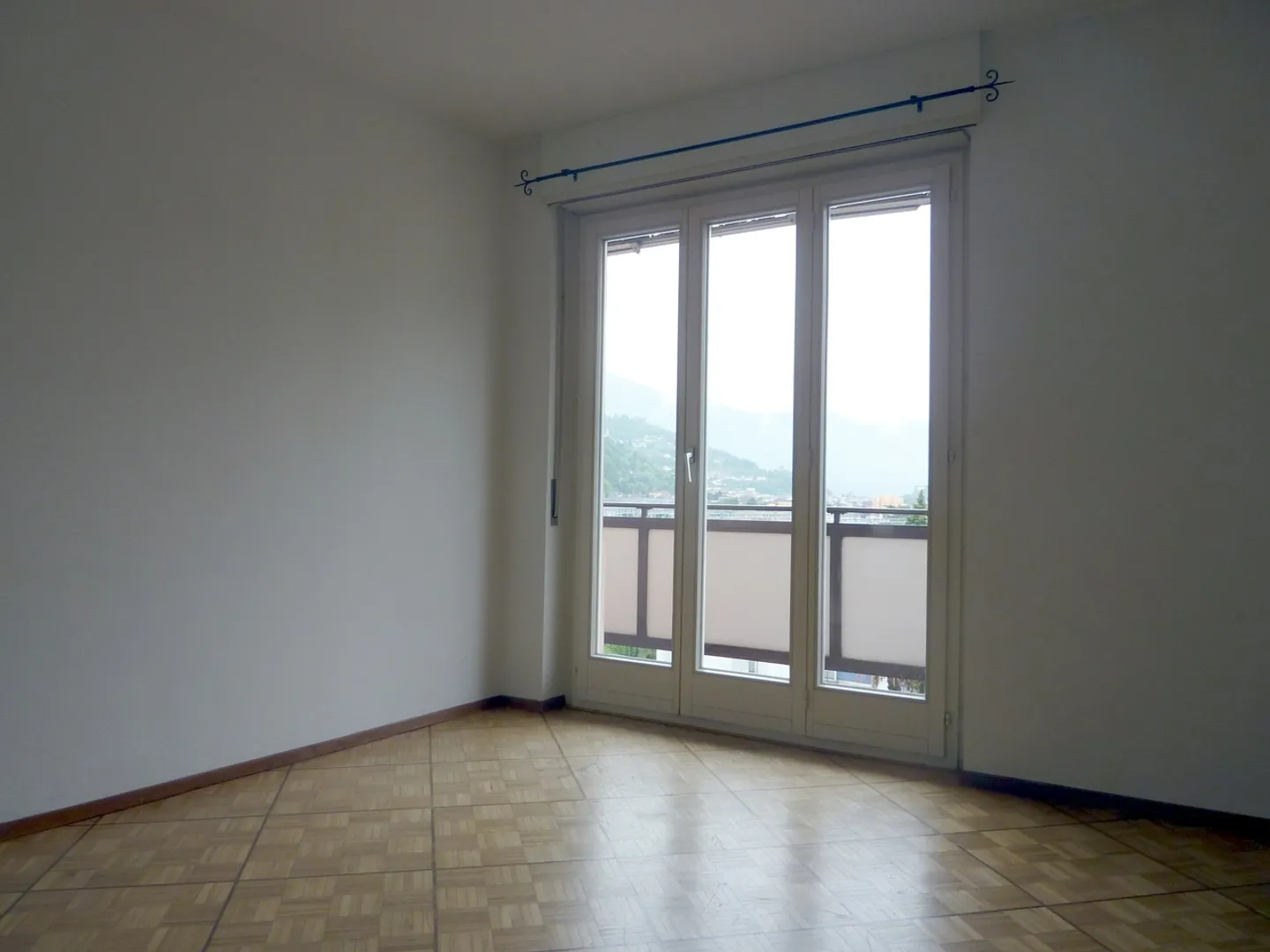 Bright 2-Room Apartment - Photo 4 of 7