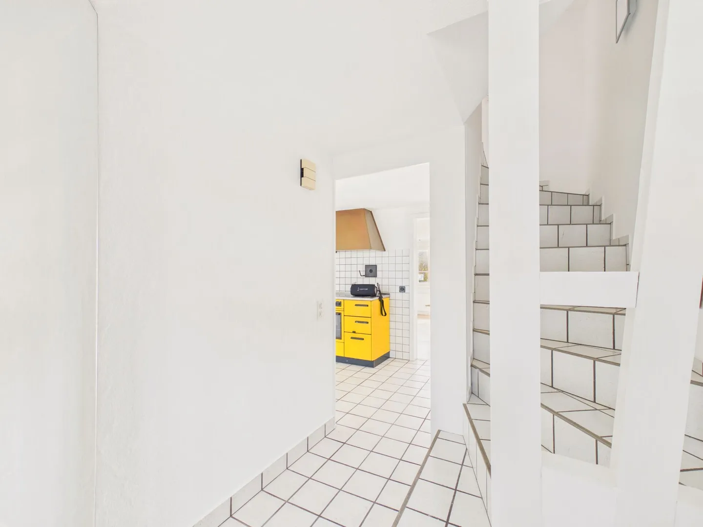 Charmantes Reihenhaus in Mönchaltorf - Foto 4 von 16