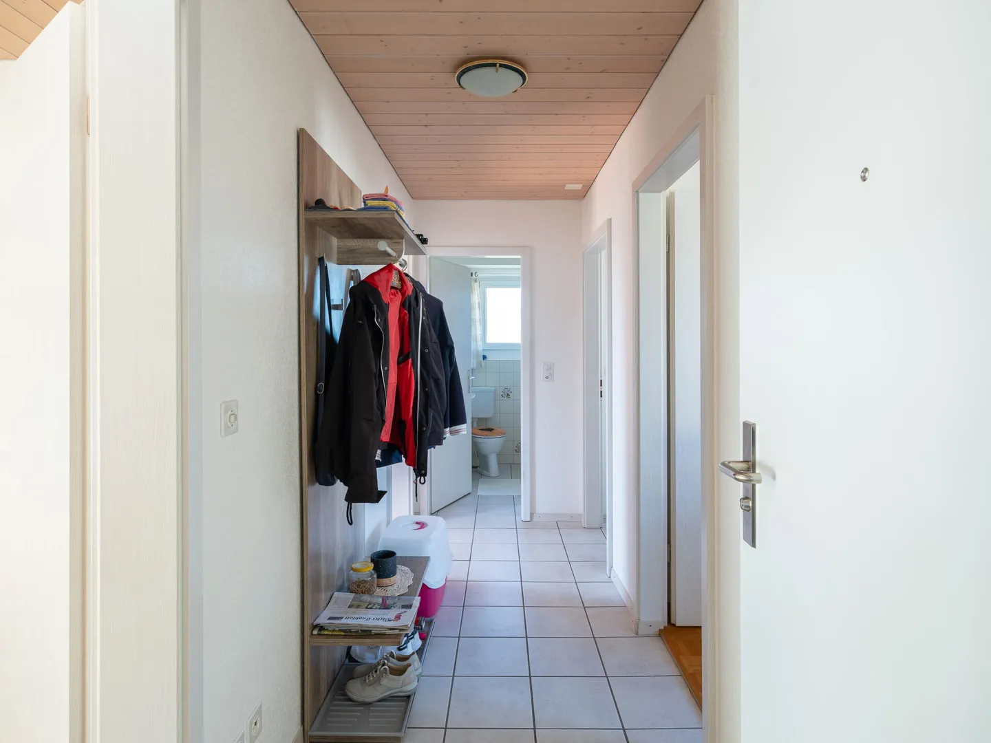 Maison multifamiliale dans le quartier prisé de Linden - Photo 5 sur 16