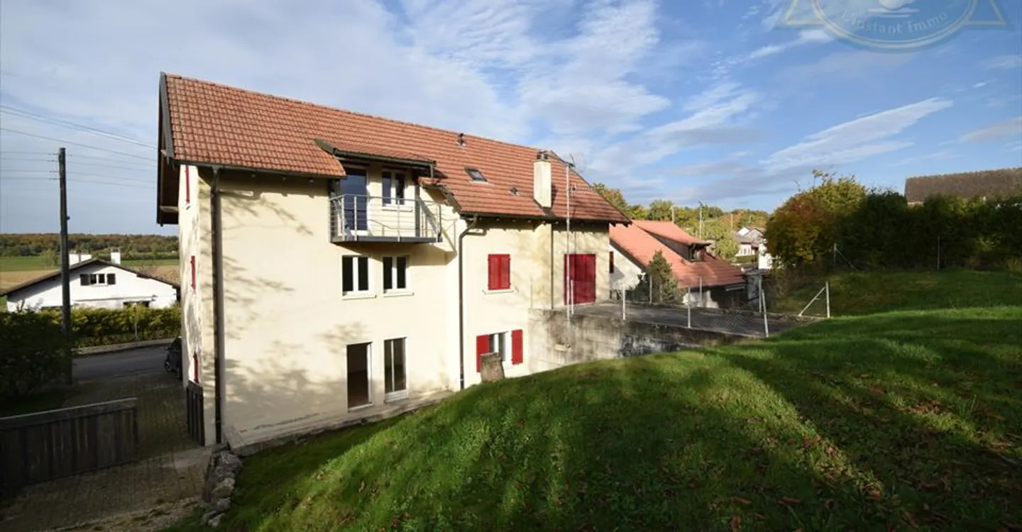 Immeuble résidentiel d'investissement - Photo 1 sur 9