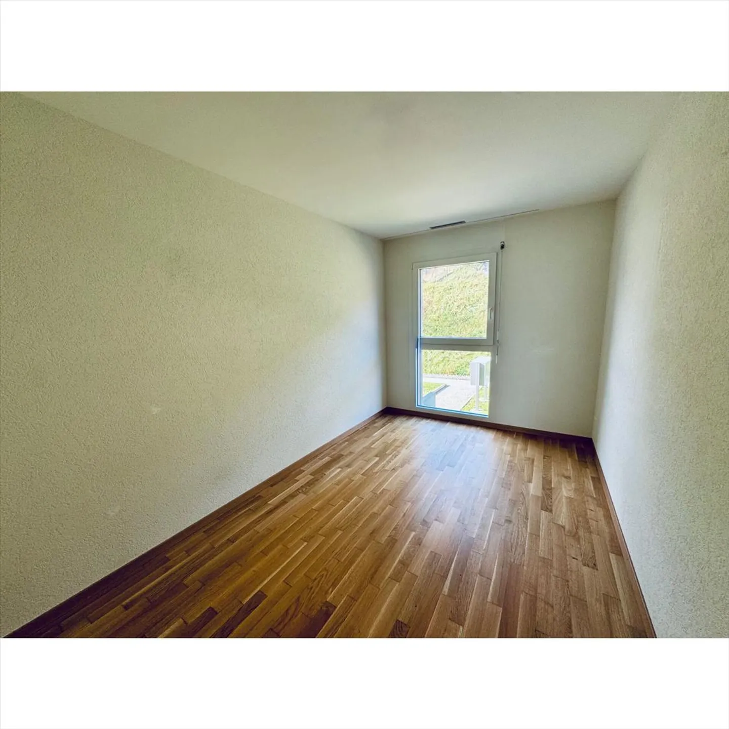 Wohnung mit 3.5 Zimmern und Balkon - Foto 5 von 9