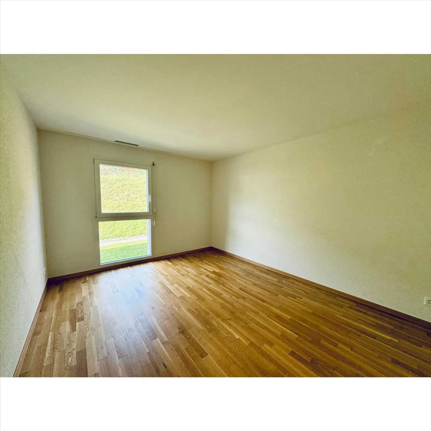Wohnung mit 3.5 Zimmern und Balkon - Foto 6 von 9