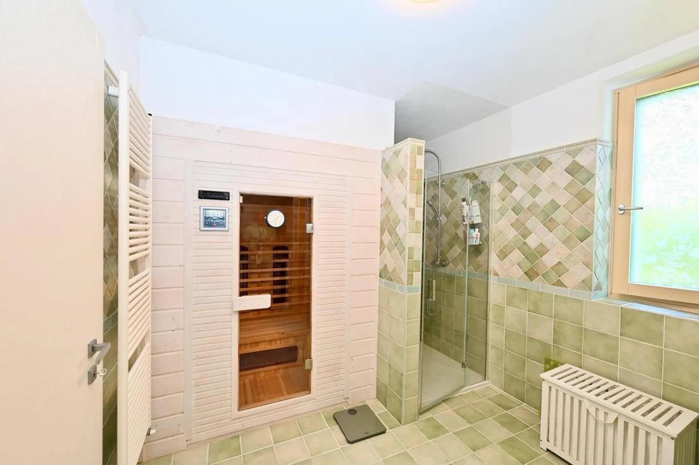 Villa in Panoramalage: Verhandelbarer Preis - Angebote Werden Berücksichtigt - Foto 16 von 21