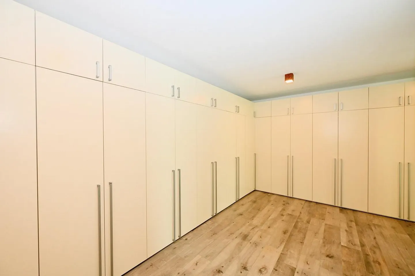 Villa in Panoramalage: Verhandelbarer Preis - Angebote Werden Berücksichtigt - Foto 17 von 21