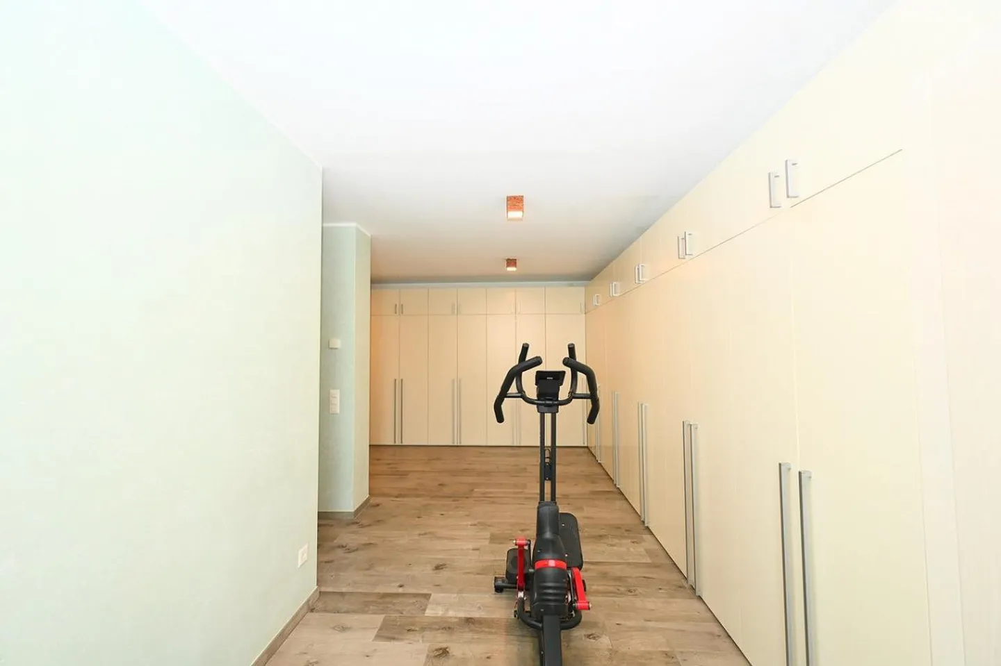 Villa in Panoramalage: Verhandelbarer Preis - Angebote Werden Berücksichtigt - Foto 18 von 21