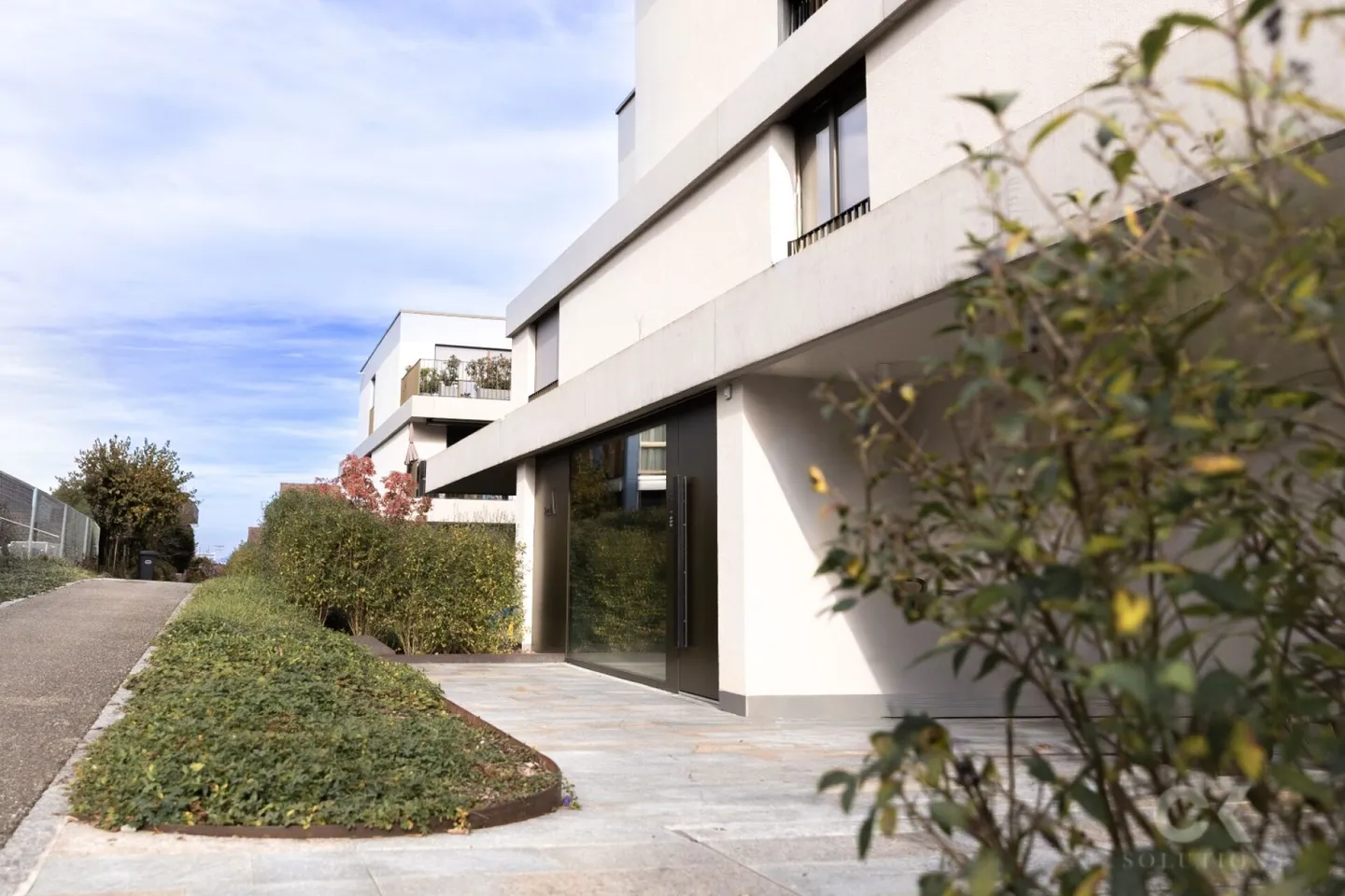 Modern, luxuriös, perfekt gelegen - Top-Wohnung mit Stil - Foto 1 von 12