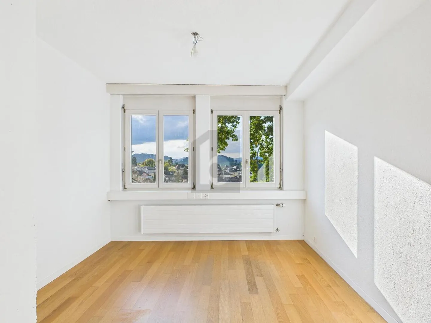 Bureau à louer - Photo 3 sur 6