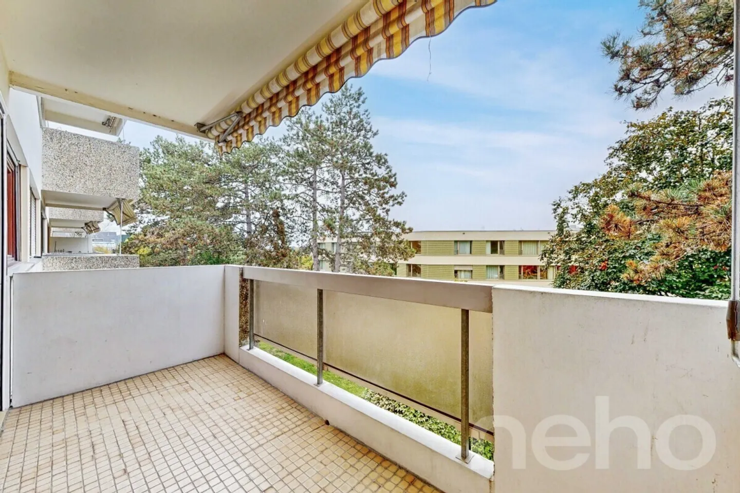 Geräumige 3,5-Zimmer-Wohnung - ideale Lage - Foto 7 von 8