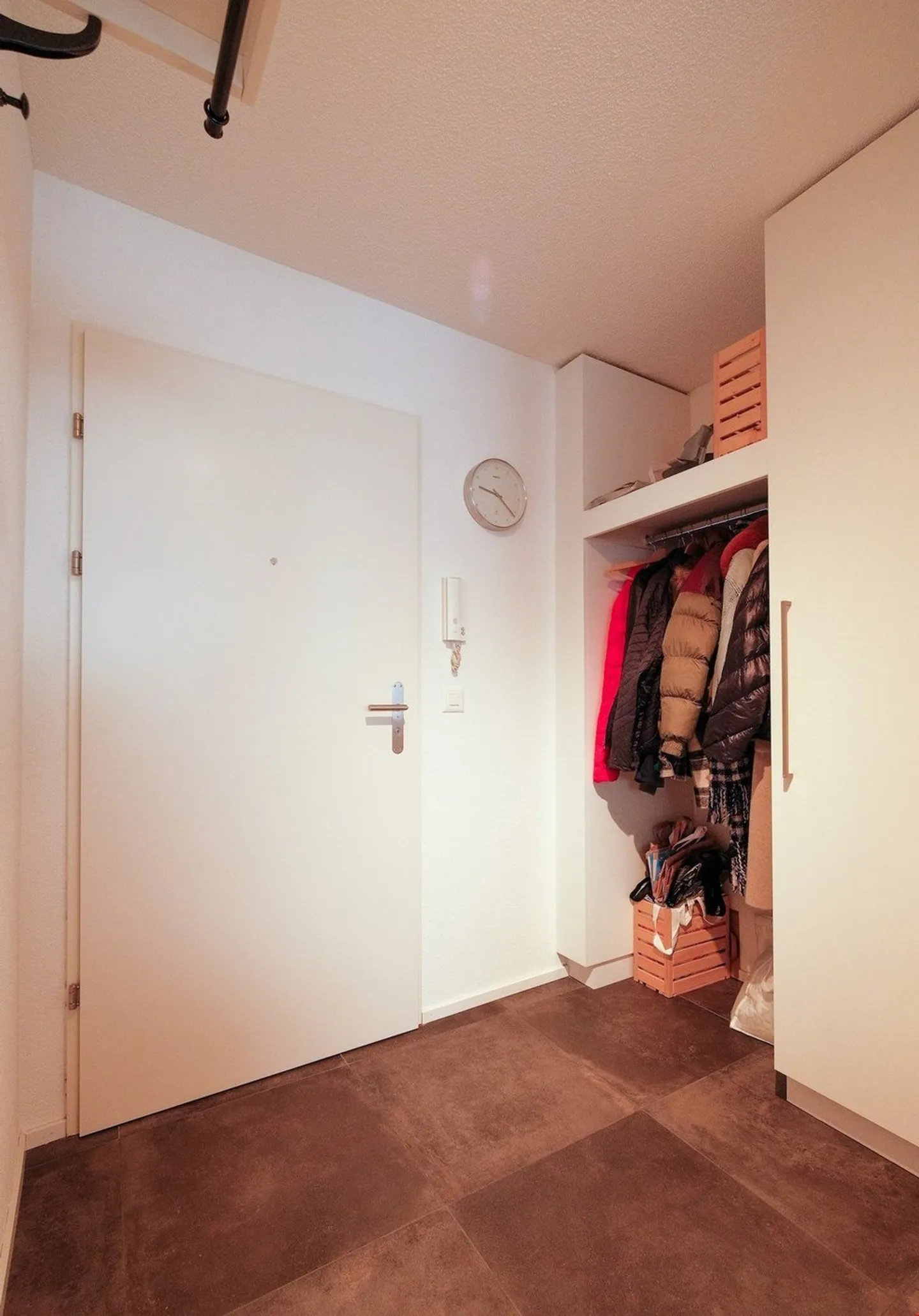 Moderno appartamento duplex di 4,5 stanze in affitto a Bösingen - Foto 4 di 13