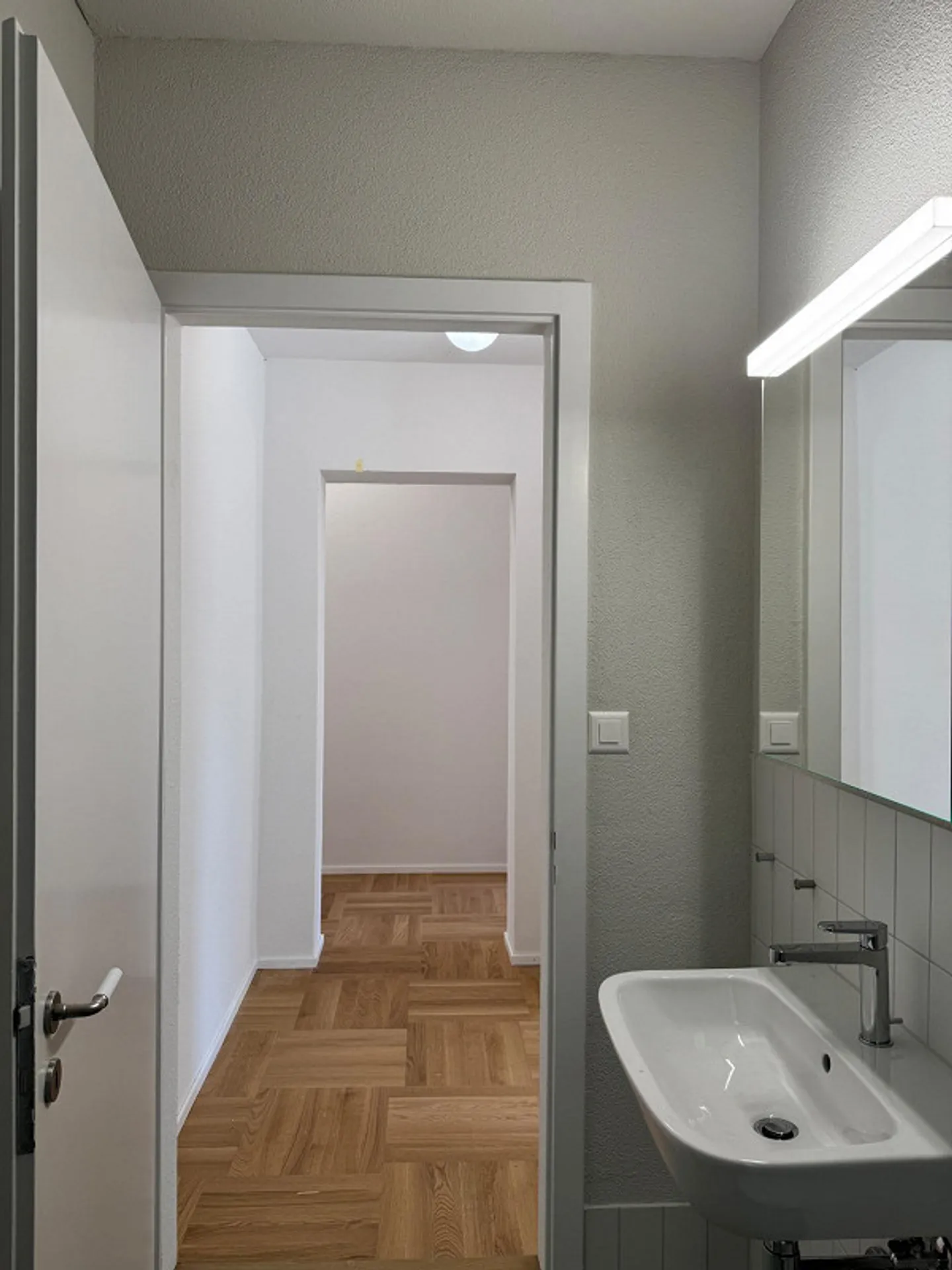 Appartement 3.5 pièces fraîchement rénové près de l'Université de Saint-Gall - Photo 7 sur 10