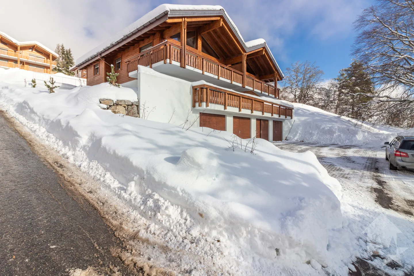 Magnifico appartamento nuovo di 3,5 locali accanto a una foresta - Foto 1 di 11