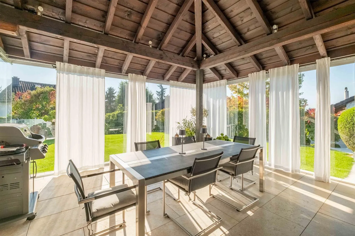Schönes Einfamilienhaus mit Gartenoase und Pool in Steinach/SG - Foto 3 von 9