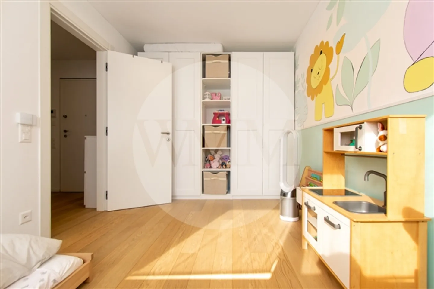 APPARTAMENTO MODERNO CON GRANDE GIARDINO - Foto 13 di 15