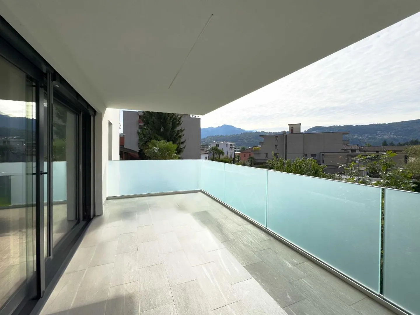 Grande 5.5 locali ad Agno in una moderna palazzina di sole 5 unità - Foto 6 di 6