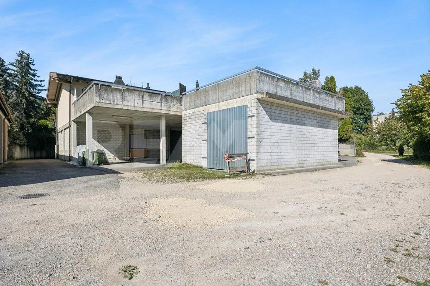 Idéal pour les entreprises artisanales (PME) avec revenus locatifs - Photo 3 sur 13