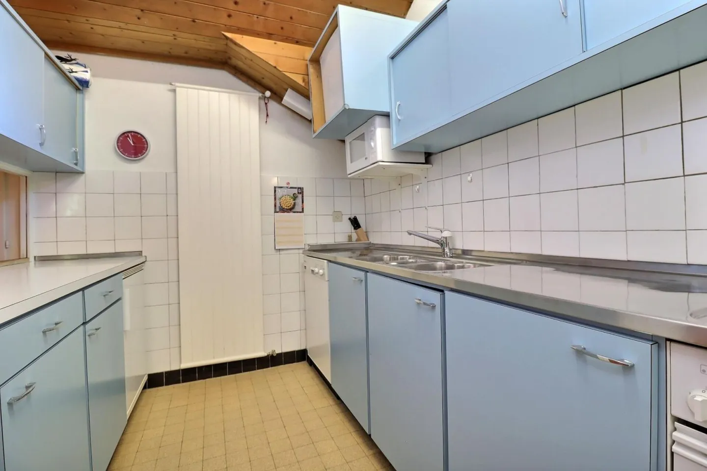 Charming Apartment with Alpine View - Photo 5 of 11