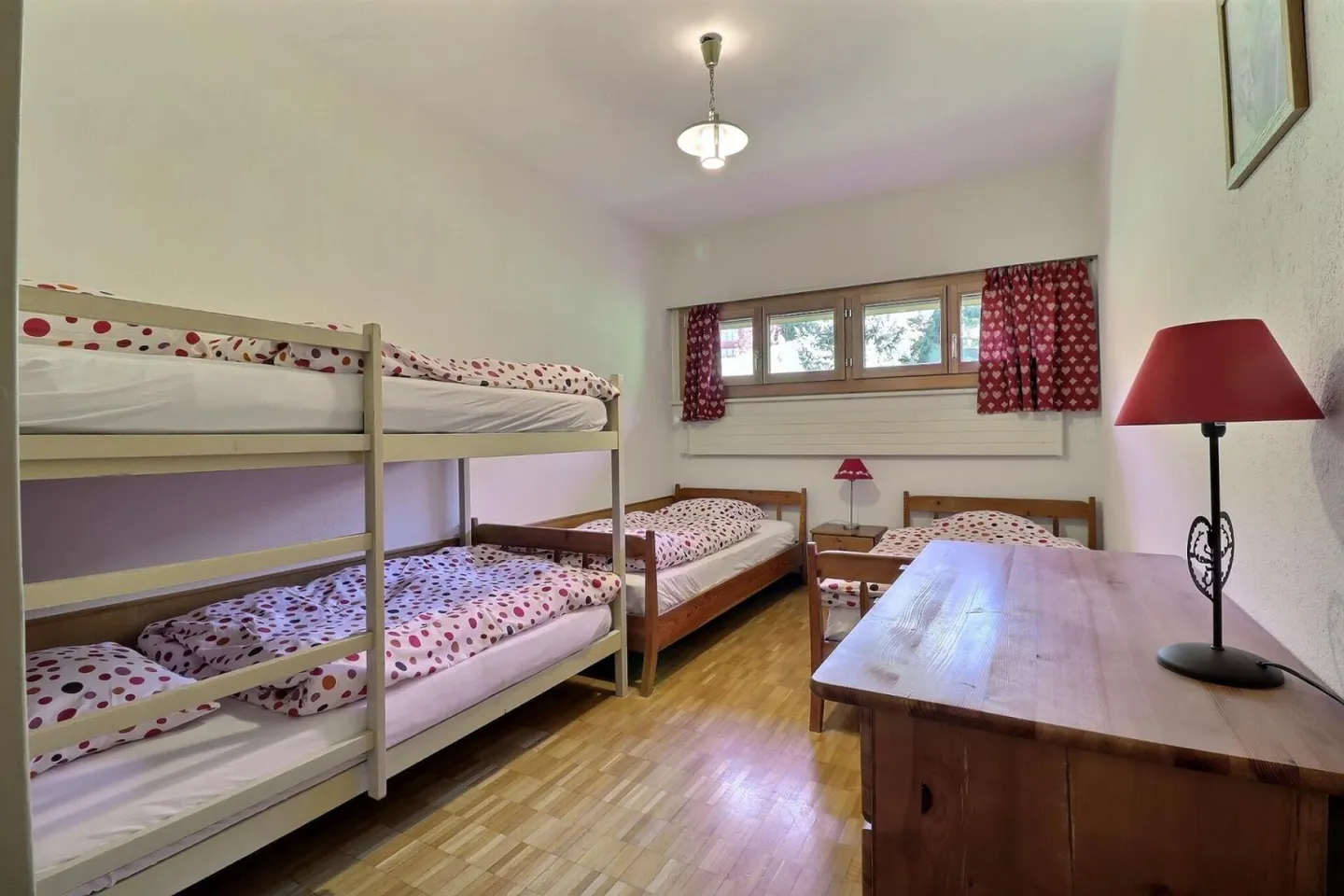 Charming Apartment with Alpine View - Photo 11 of 11
