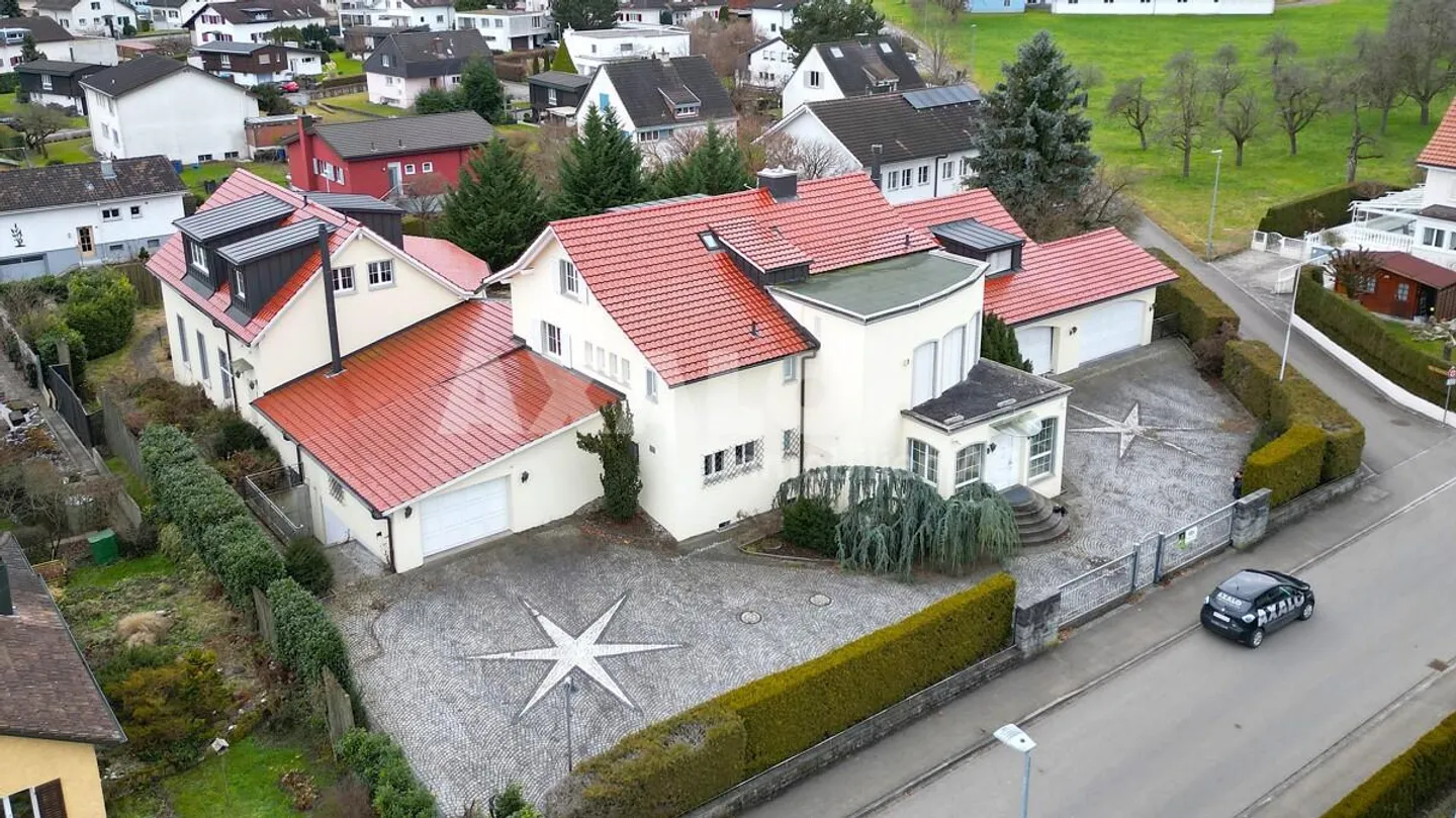 Villa with generous space concept in Rheineck - Photo 18 of 19