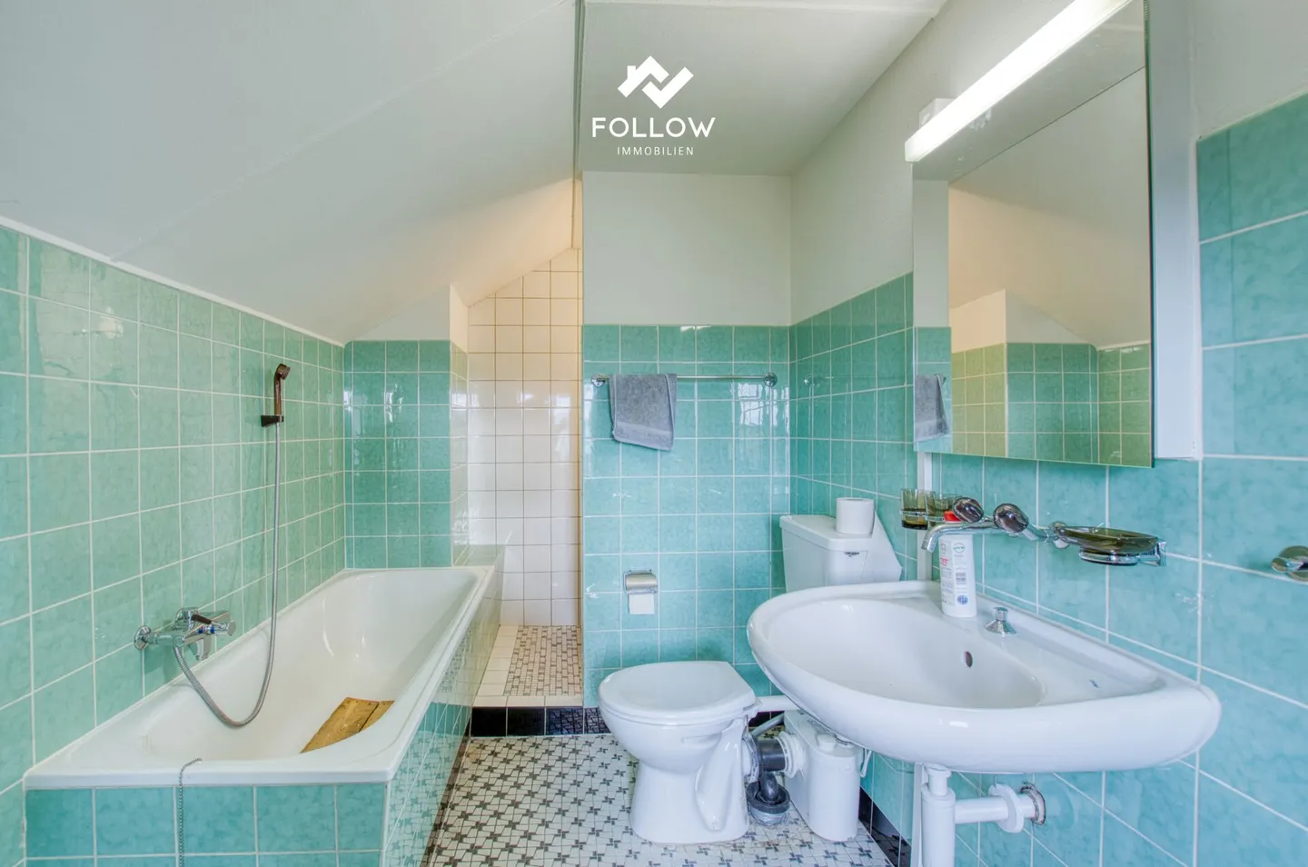 Maison spacieuse à trois familles avec vue dégagée - Photo 22 sur 26