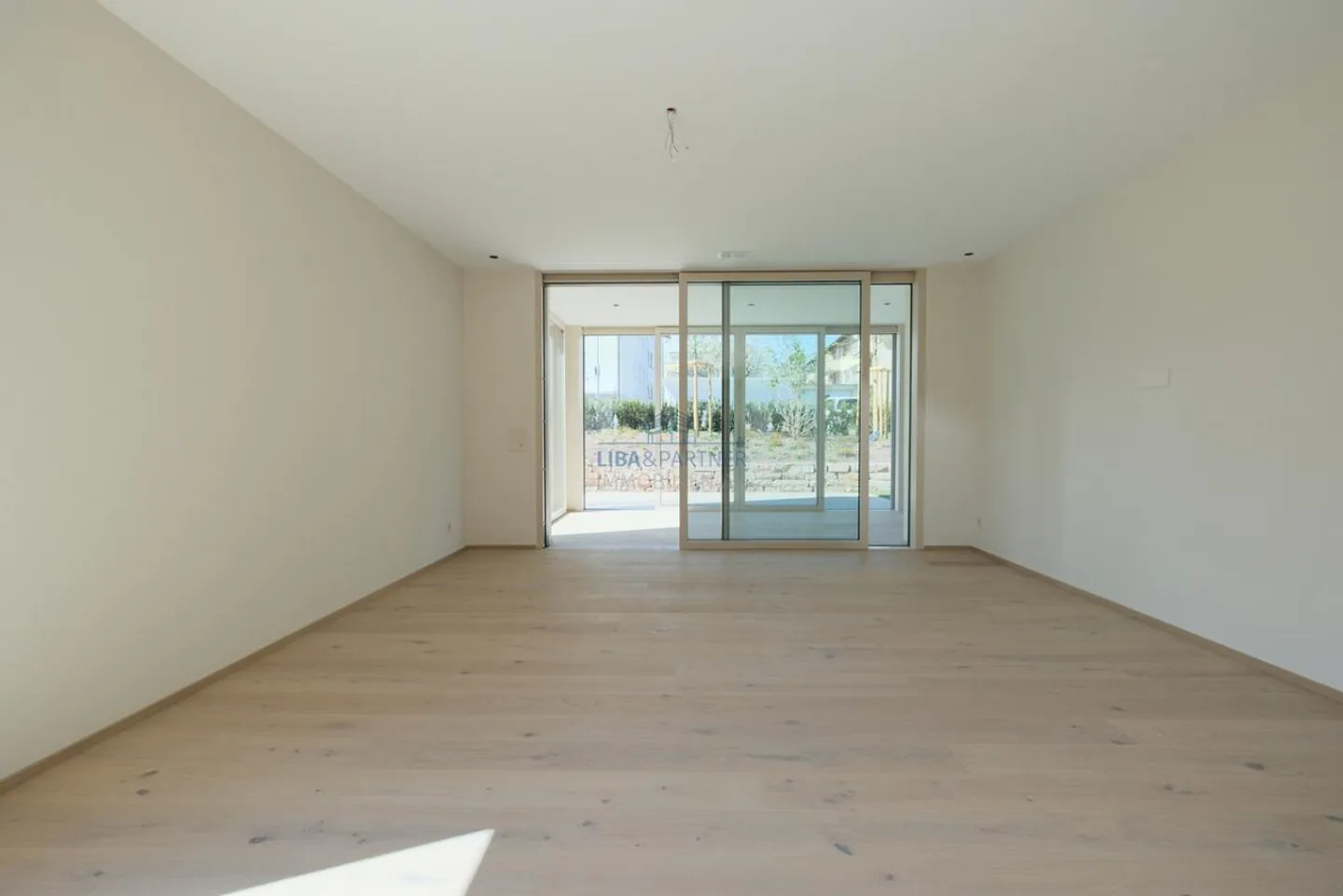 Appartamento Nuovo Esclusivo - Giardino di 170m² e Ambiente di Vita Lussuoso - Foto 3 di 12
