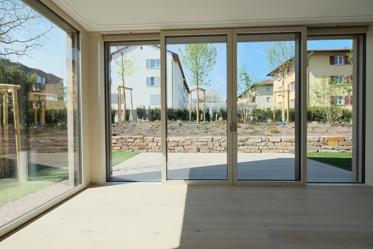 Appartamento Nuovo Esclusivo - Giardino di 170m² e Ambiente di Vita Lussuoso - Foto 7 di 12