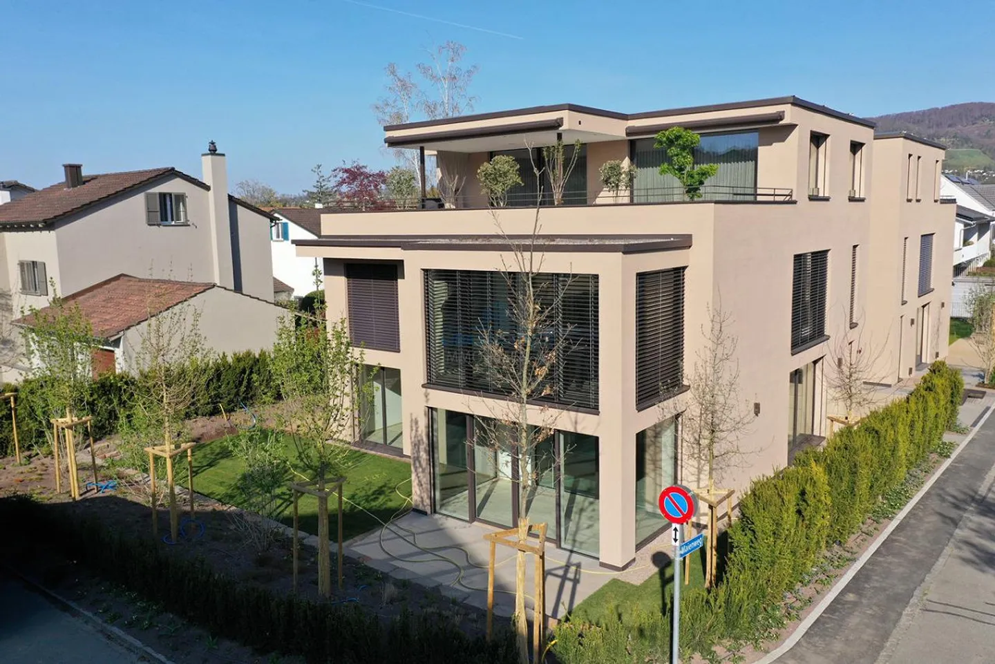 Appartamento Nuovo Esclusivo - Giardino di 170m² e Ambiente di Vita Lussuoso - Foto 1 di 12