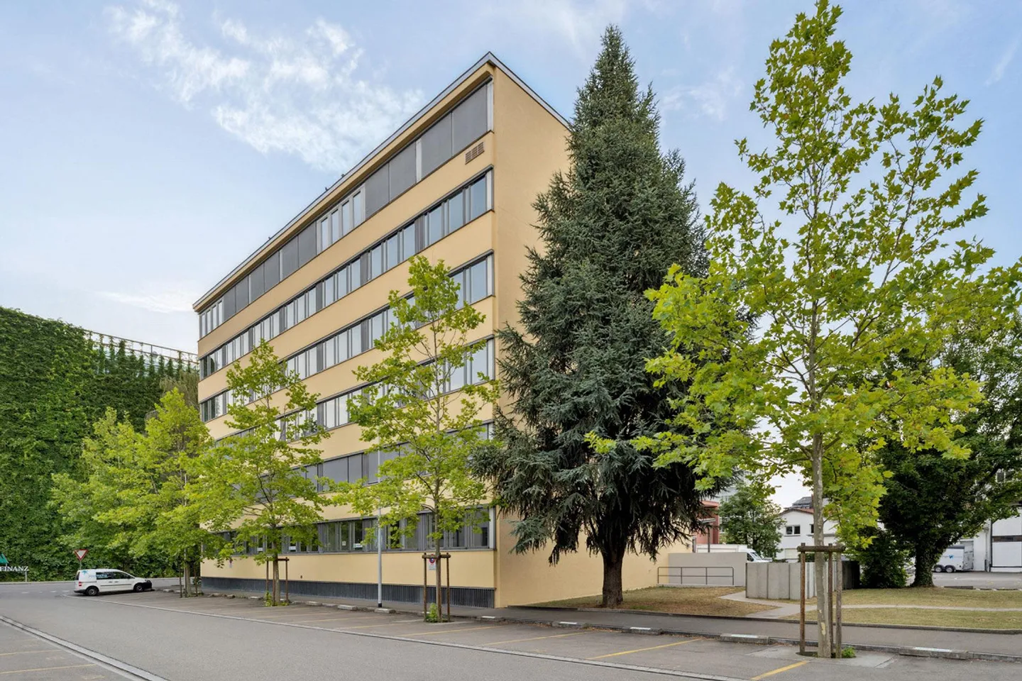 Posizione attraente con collegamenti di alto livello - Foto 1 di 10
